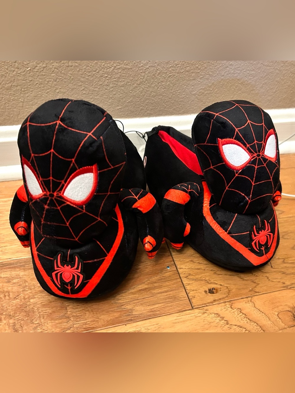 Kids' Marvel Spider-Man 3D Plush Slippers - Black Size 6 New